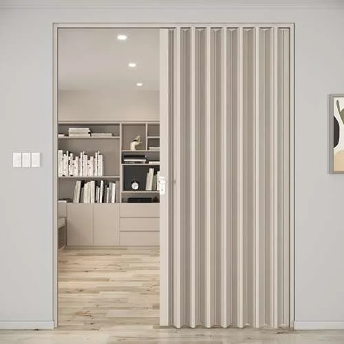 Classic Folding Door – Cream
