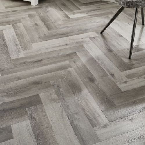 Shoreline Grey Oak Malak